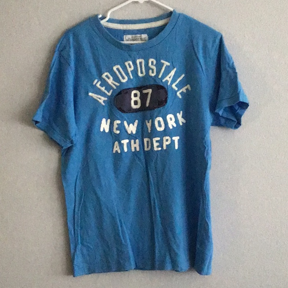 Men’s Aeropostale blue shirt. Size large. EUC